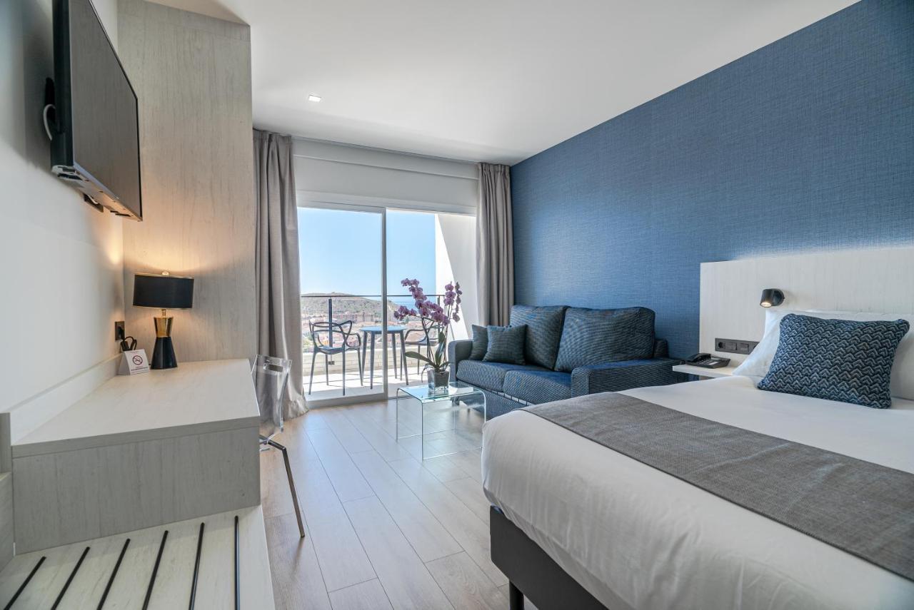 Ramada Resort By Wyndham El Puerto de Mazarrón Eksteriør billede